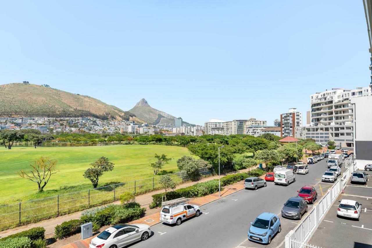 Vredenhof Apartments (Adults Only) Cape Town Exterior photo